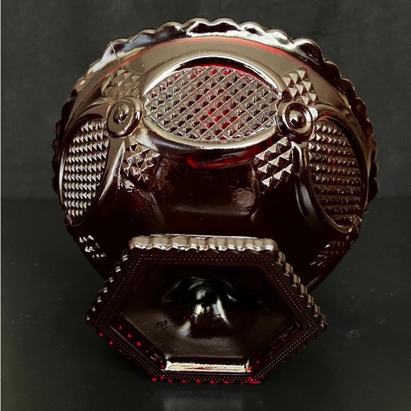 Vintage Avon 1876 Cape Cod Ruby Red Glass Candy Dish - Picture 4 of 6